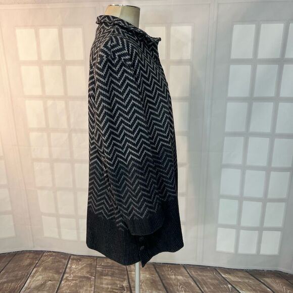 John & Mark Black Geometric Button Down Long Sleeve Cardigan Sweater Size XL - Picture 4 of 10